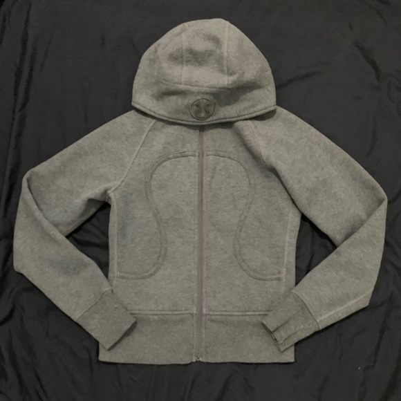 Lululemon Scuba Hoodie - Picture 2 of 4